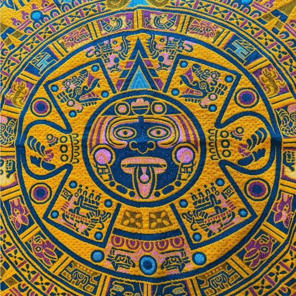 Aztec Mexican rug/tapestry artisanal handcrafted size is 75 x 104 - Picture 6 of 9